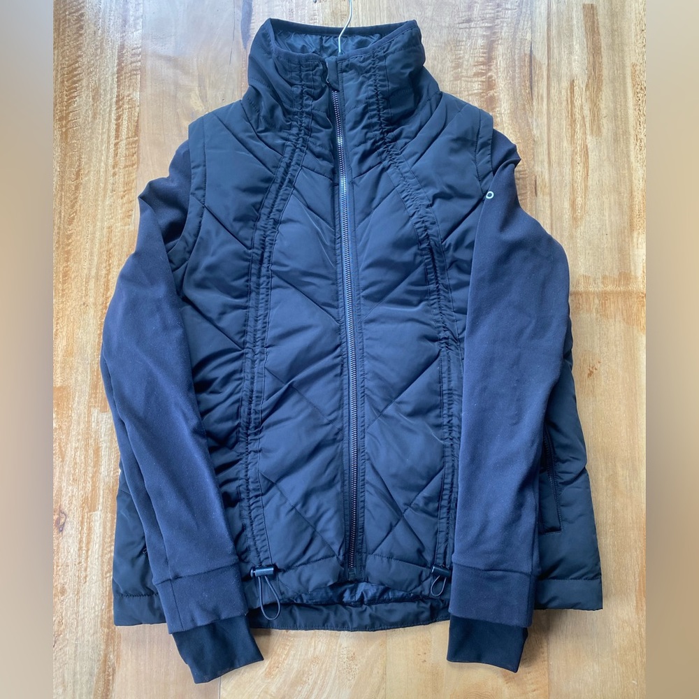 Alo Yoga Zip Up Jacket, Sz XS. NWOT